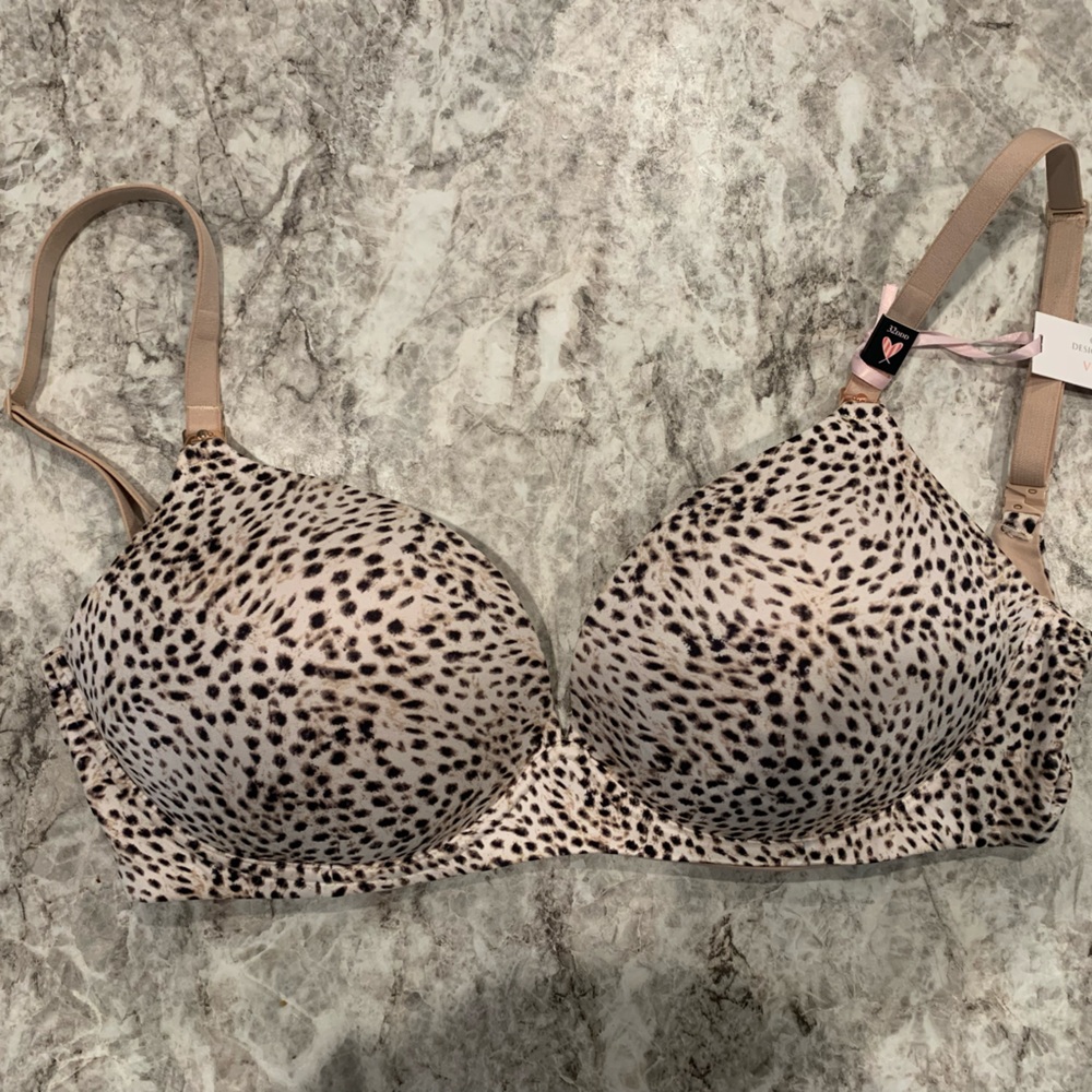 Victoria’s Secret Wireless Nursing Bra 32DDD / 32F